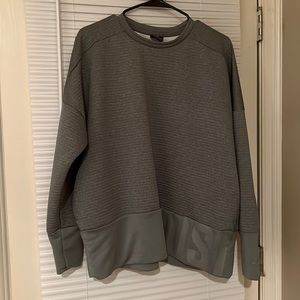 Women’s Nike Dri-Fit Sweatshirt Size XL